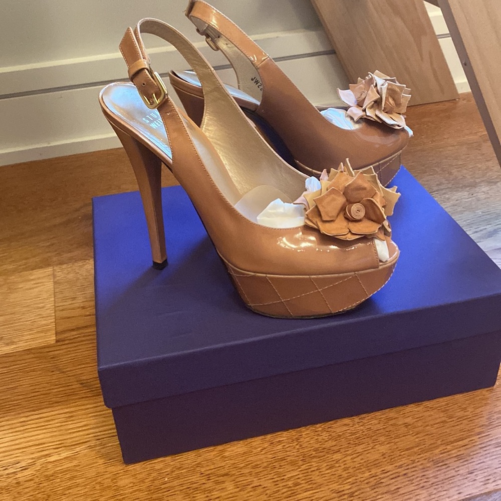 Nude platform Stuart Weitzman heels
